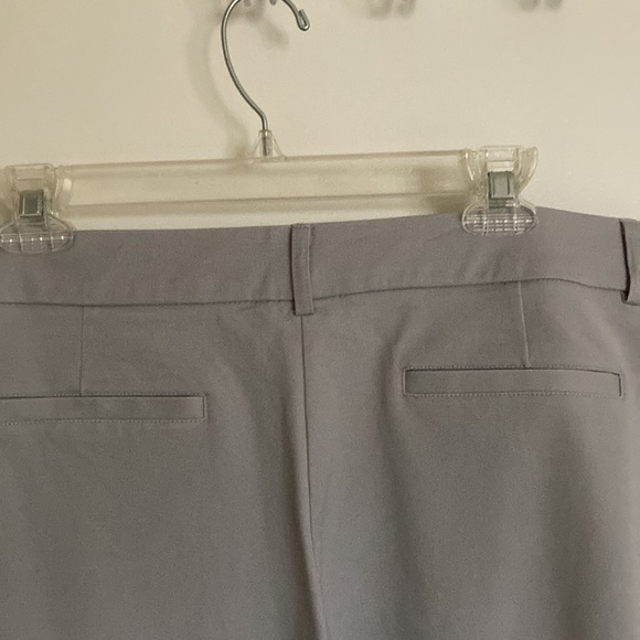 Light Grey Pants with Side Zipper By Alfani size 16 - Picture 6 of 9